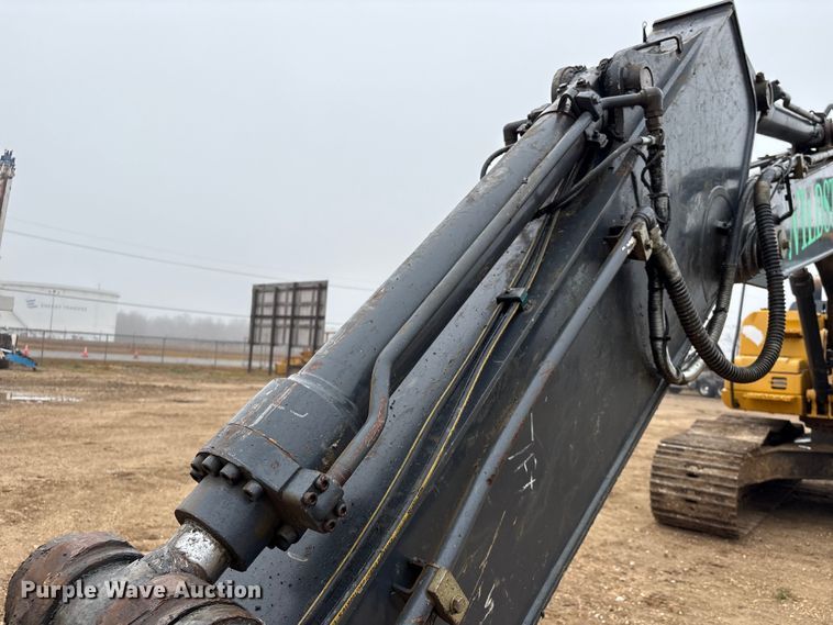 image for item EU7380 2015 John Deere 210G excavator