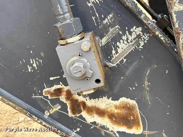 image for item EU7380 2015 John Deere 210G excavator