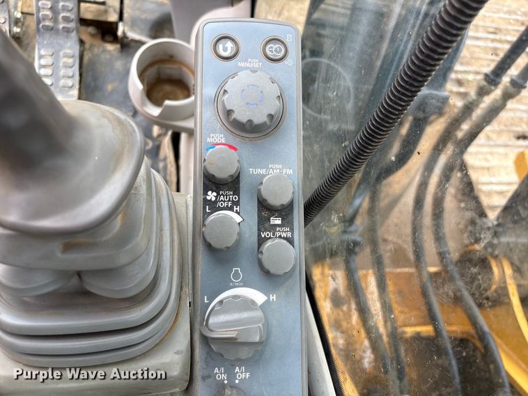 image for item EU7380 2015 John Deere 210G excavator