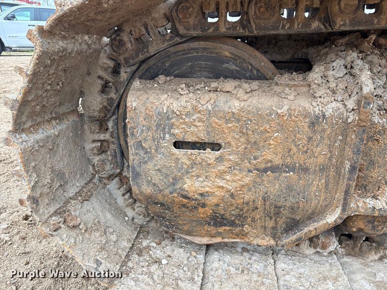 image for item EU7380 2015 John Deere 210G excavator