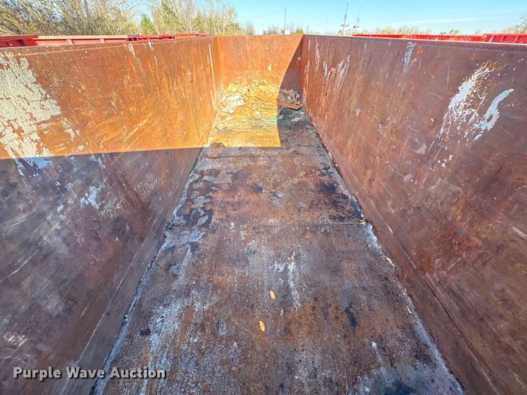 image for item EU7383 Roll-off dumpster
