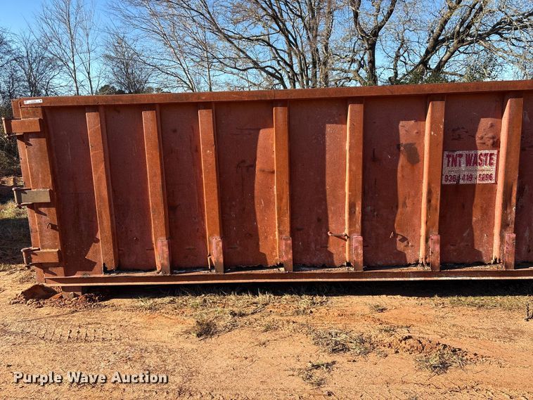 image for item EU7383 Roll-off dumpster
