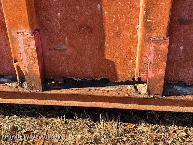 image for item EU7383 Roll-off dumpster