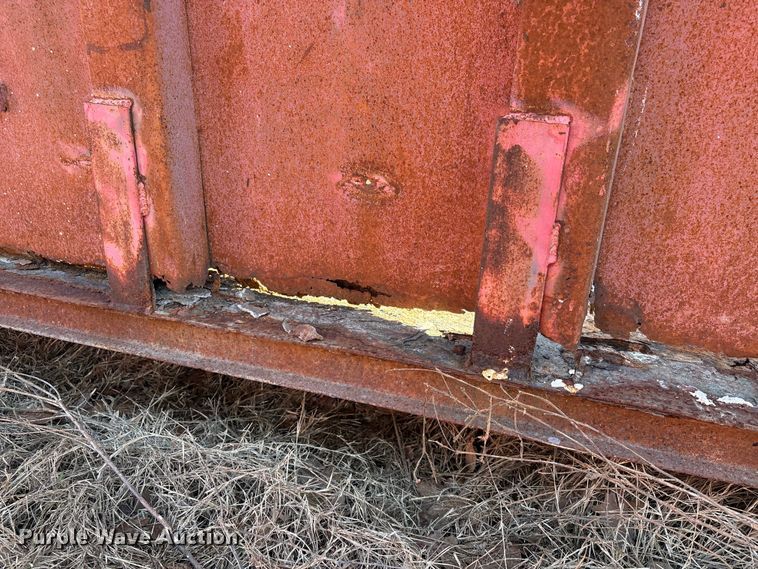 image for item EU7383 Roll-off dumpster