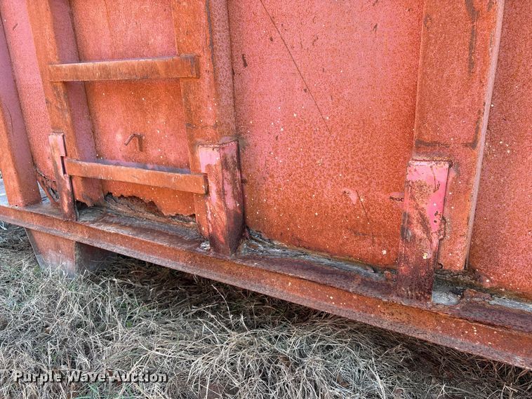 image for item EU7383 Roll-off dumpster