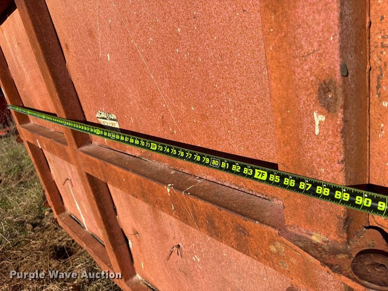 image for item EU7383 Roll-off dumpster