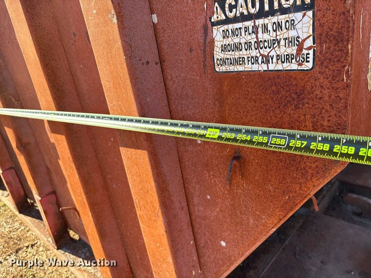 image for item EU7383 Roll-off dumpster