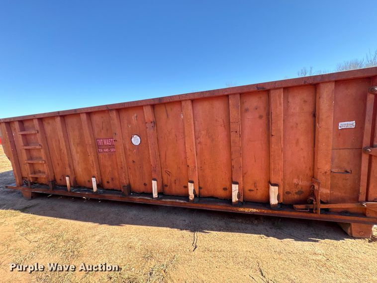 image for item EU7384 Roll-off dumpster
