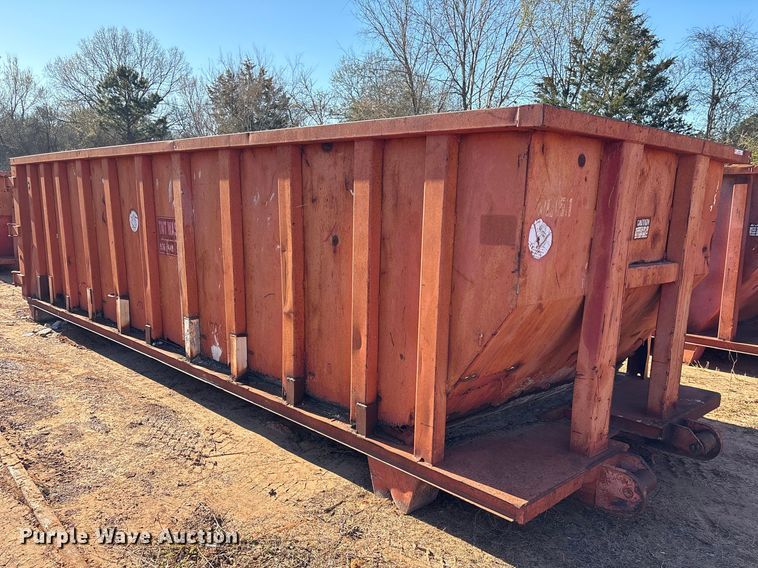 image for item EU7384 Roll-off dumpster