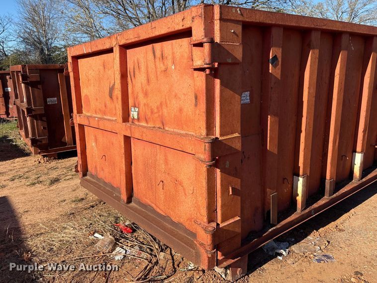 image for item EU7384 Roll-off dumpster