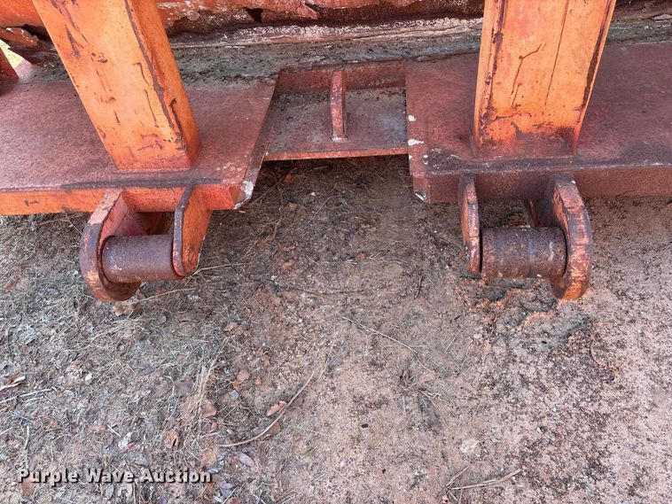 image for item EU7384 Roll-off dumpster