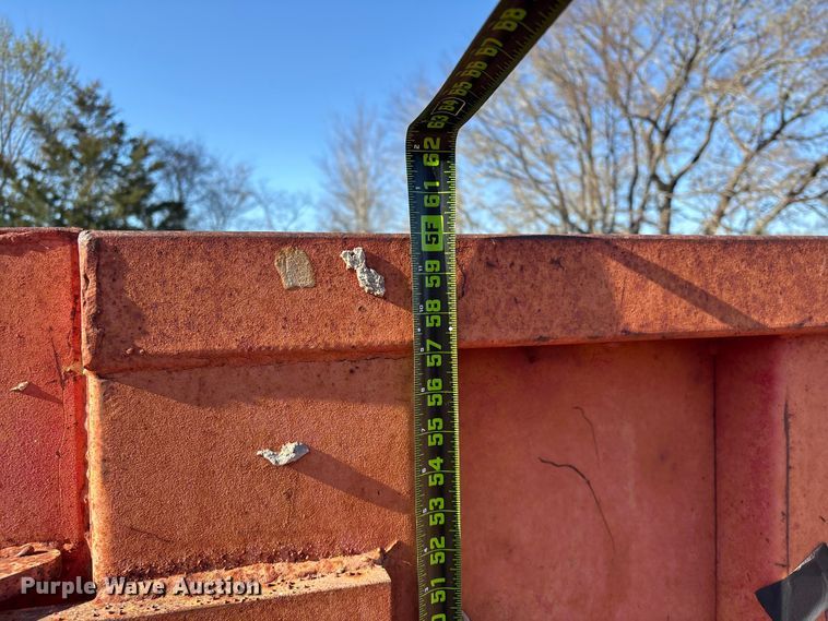 image for item EU7384 Roll-off dumpster