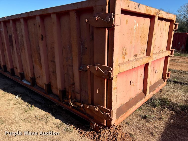 image for item EU7385 Roll-off dumpster