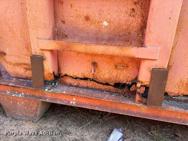 image for item EU7385 Roll-off dumpster