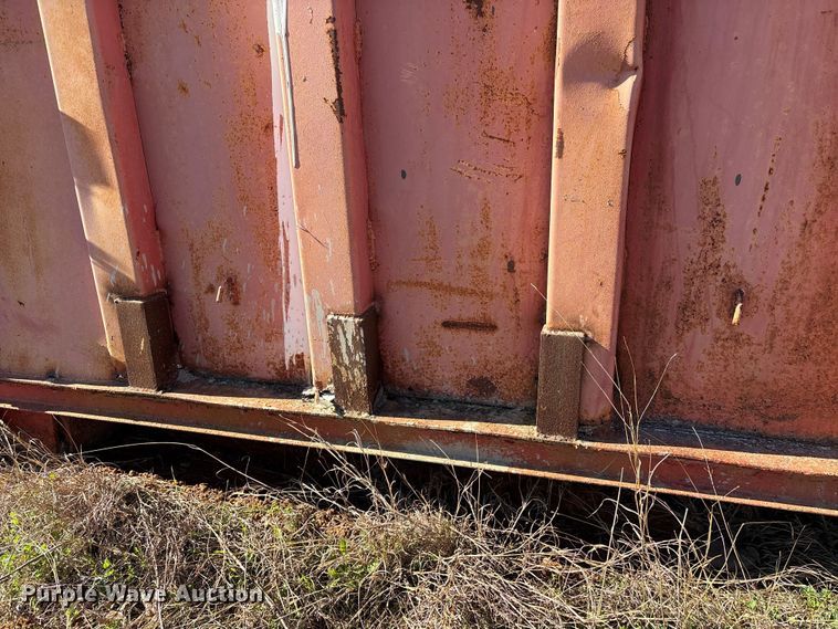 image for item EU7385 Roll-off dumpster