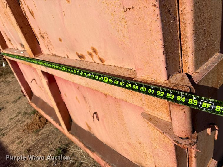 image for item EU7385 Roll-off dumpster