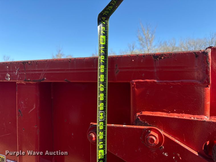 image for item EU7387 Roll-off dumpster