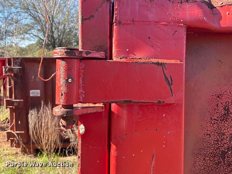 image for item EU7388 Roll-off dumpster
