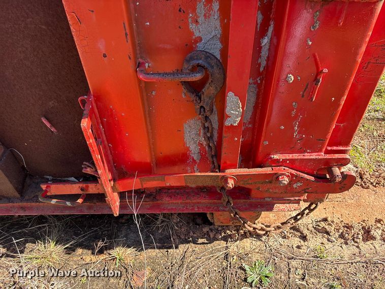 image for item EU7388 Roll-off dumpster