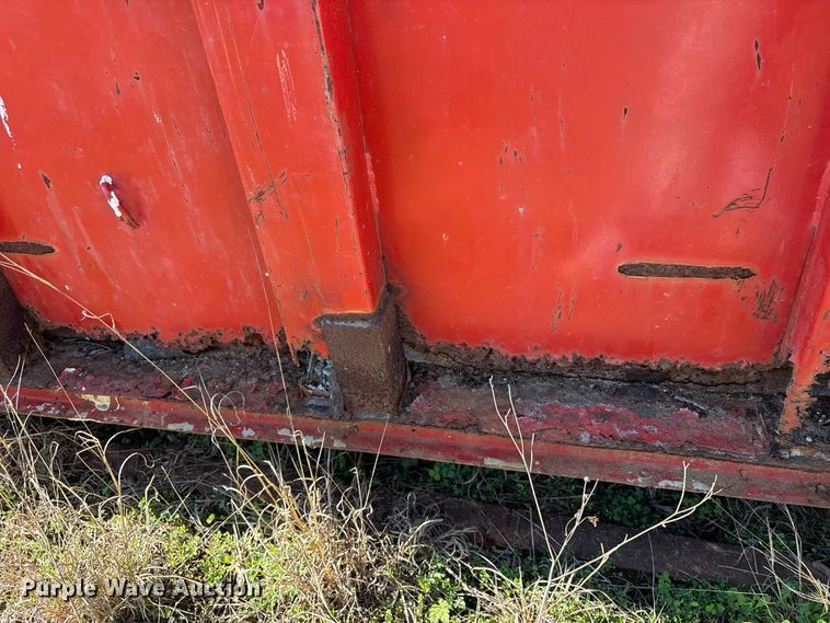 image for item EU7388 Roll-off dumpster