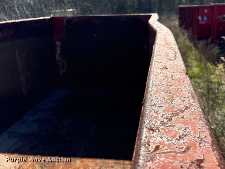 image for item EU7388 Roll-off dumpster
