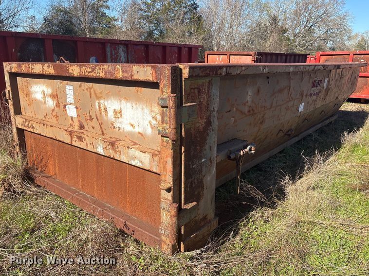 image for item EU7389 Wastequip roll-off dumpster