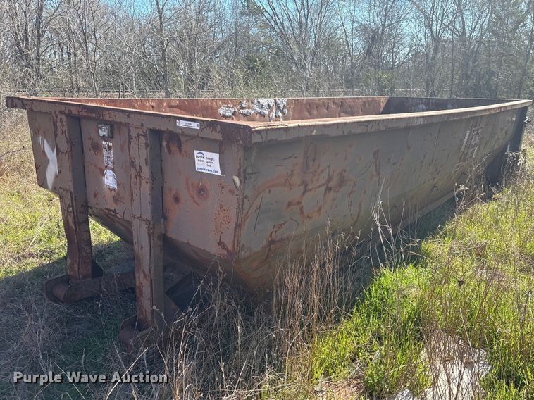 image for item EU7389 Wastequip roll-off dumpster