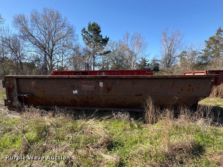 image for item EU7389 Wastequip roll-off dumpster