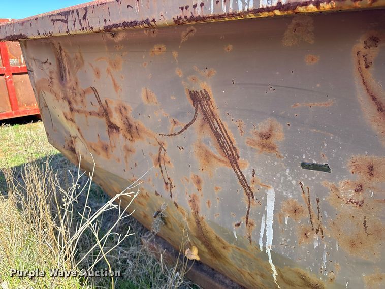 image for item EU7389 Wastequip roll-off dumpster