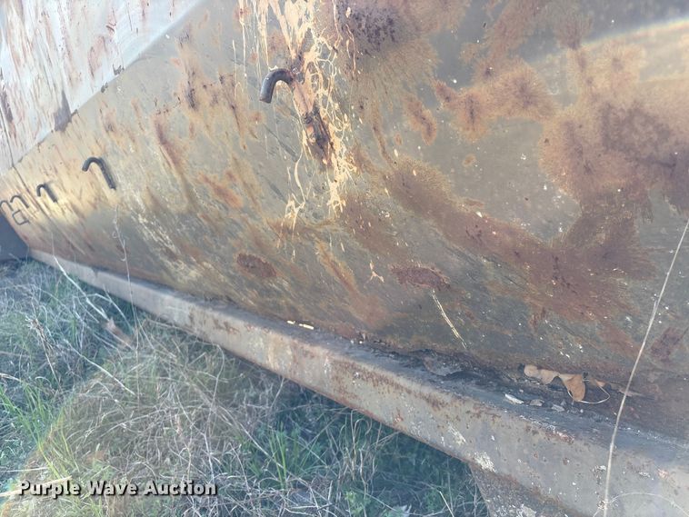 image for item EU7389 Wastequip roll-off dumpster