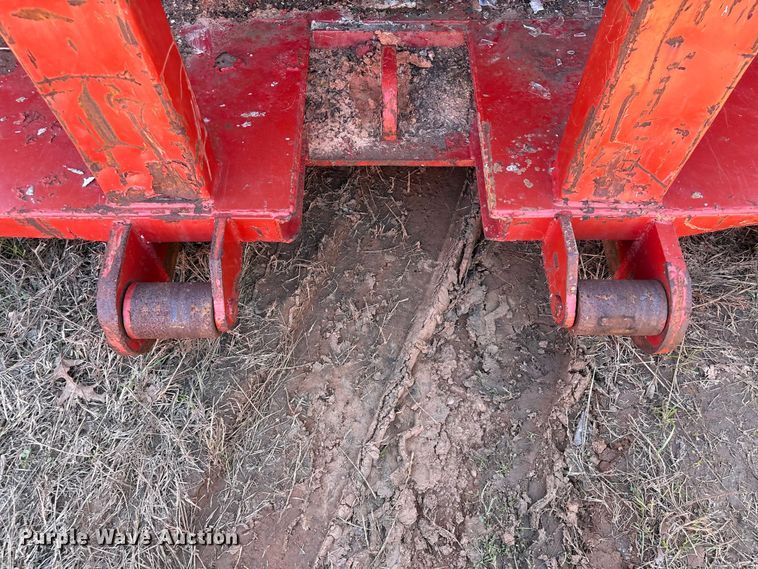 image for item EU7392 Roll-off dumpster