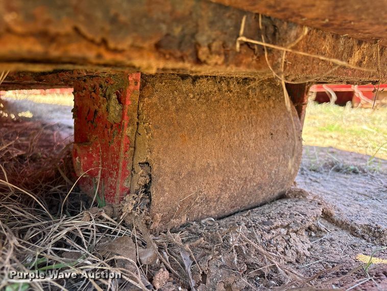 image for item EU7392 Roll-off dumpster