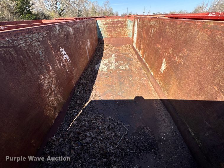 image for item EU7393 Wastequip roll-off dumpster