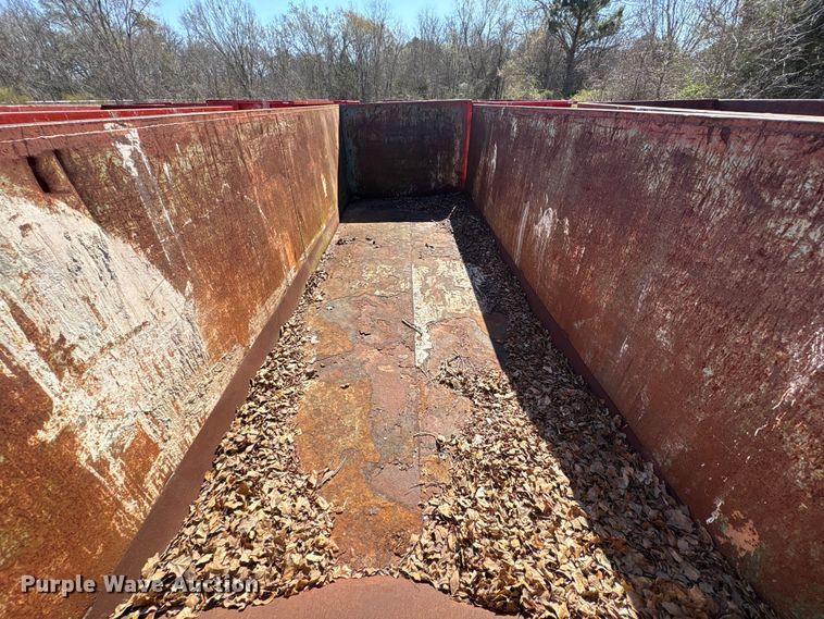 image for item EU7393 Wastequip roll-off dumpster