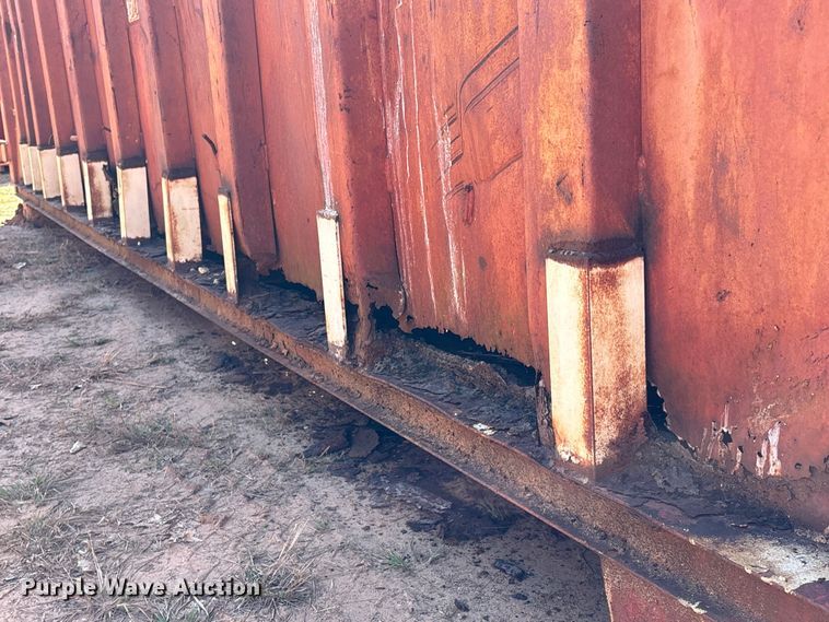 image for item EU7394 Roll-off dumpster