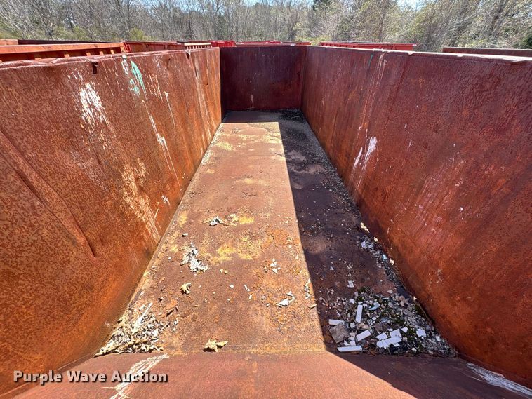 image for item EU7395 Roll-off dumpster