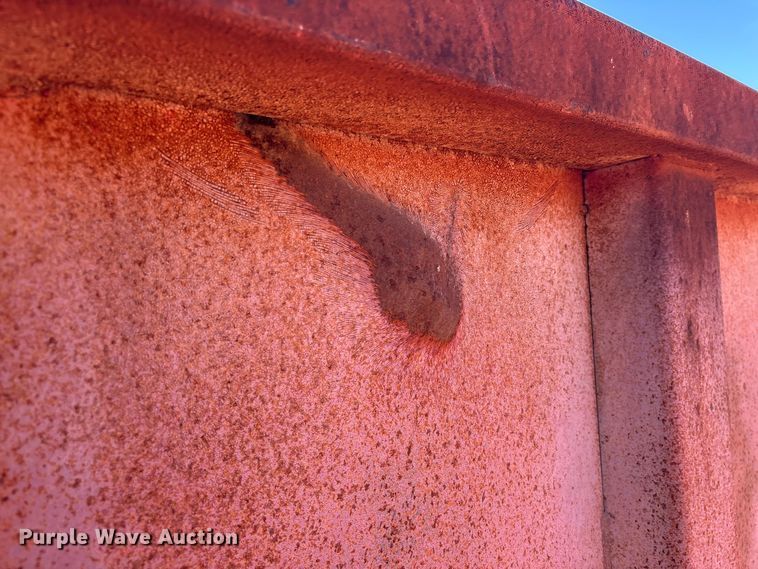 image for item EU7395 Roll-off dumpster