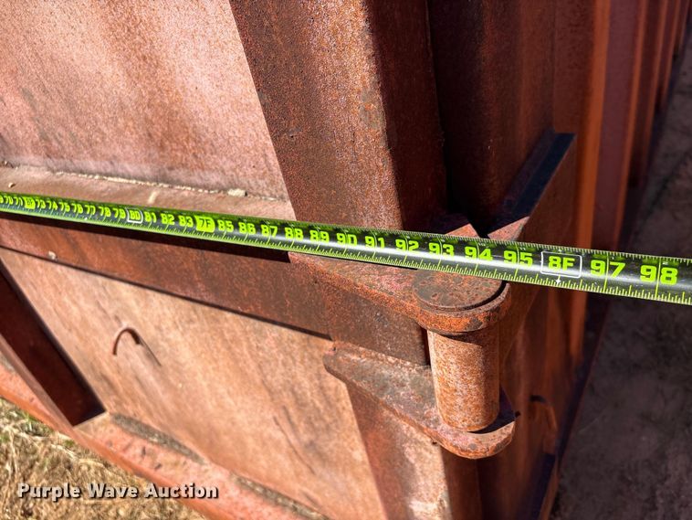 image for item EU7395 Roll-off dumpster