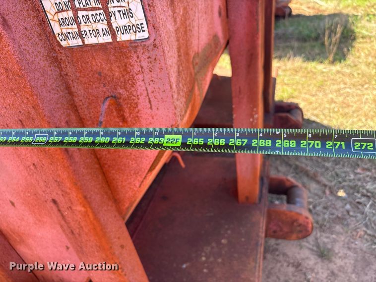 image for item EU7395 Roll-off dumpster