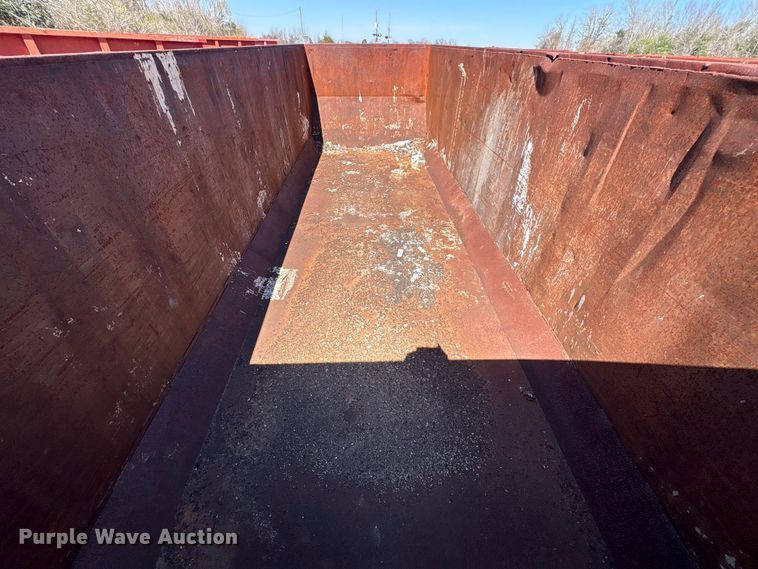 image for item EU7396 Roll-off dumpster