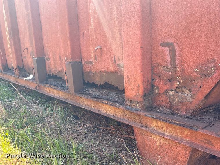 image for item EU7396 Roll-off dumpster