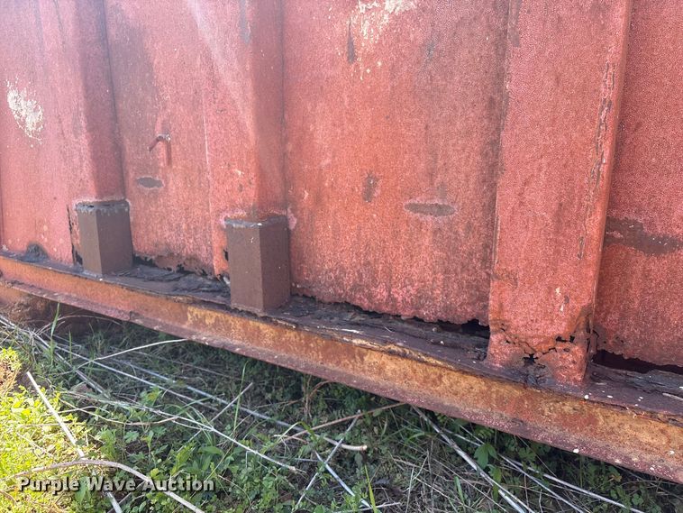 image for item EU7396 Roll-off dumpster