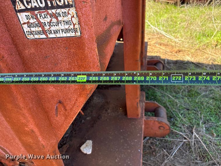 image for item EU7396 Roll-off dumpster