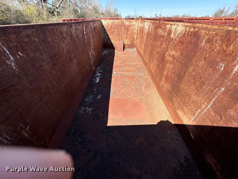 image for item EU7397 Wastequip roll-off dumpster