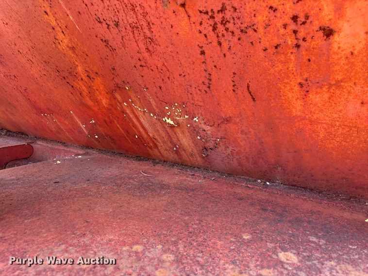 image for item EU7398 Roll-off dumpster