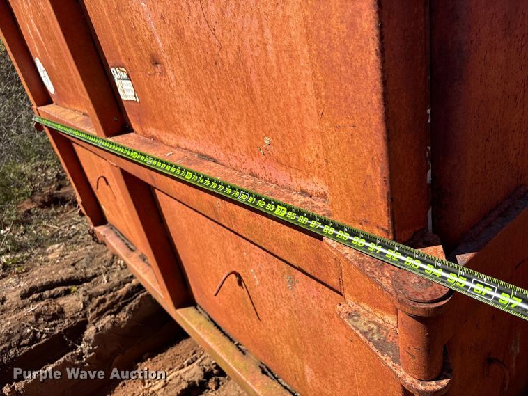 image for item EU7398 Roll-off dumpster