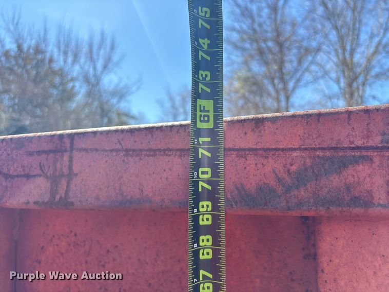 image for item EU7398 Roll-off dumpster