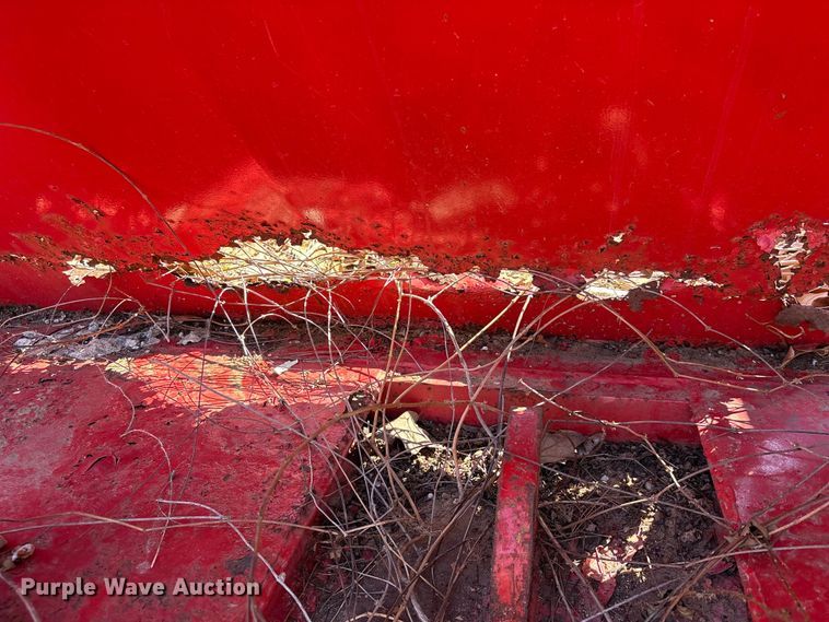 image for item EU7399 Roll-off dumpster