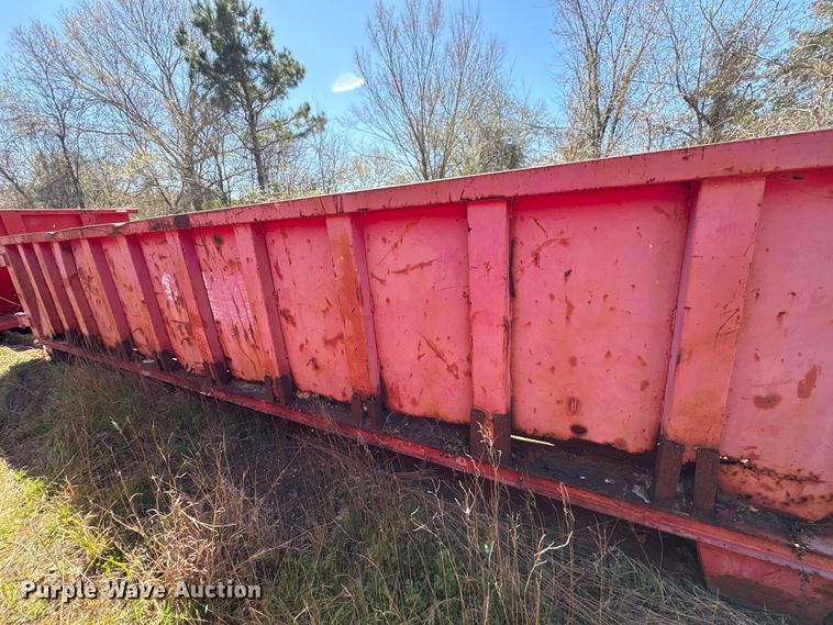 image for item EU7400 Roll-off dumpster