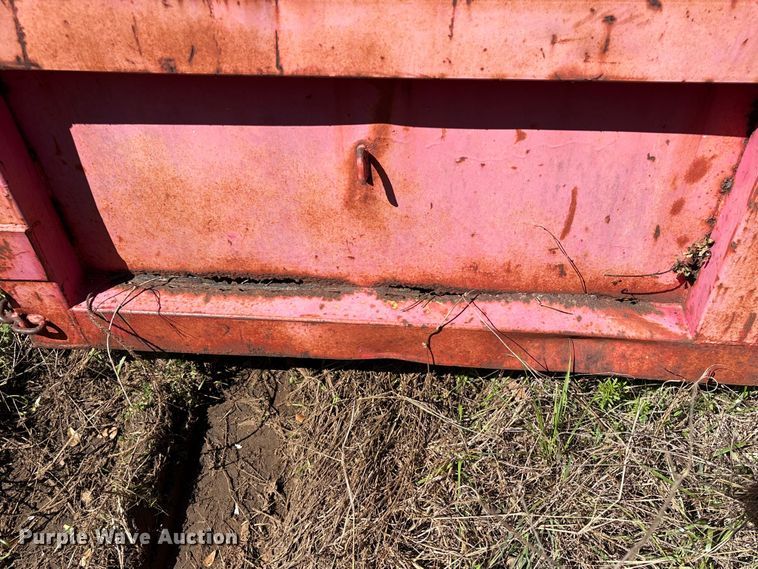 image for item EU7400 Roll-off dumpster